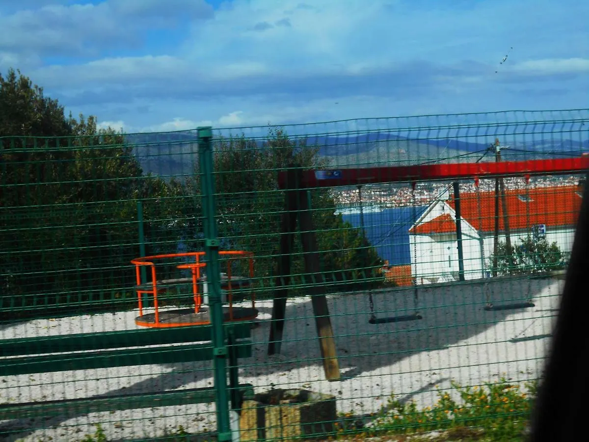 Apartment Apartman Mirjana With Terrace And Free Parking Donji Okrug  Croatia